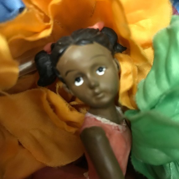 Ballerina Black/Afro-American Miniature Statue - Picture 3 of 16